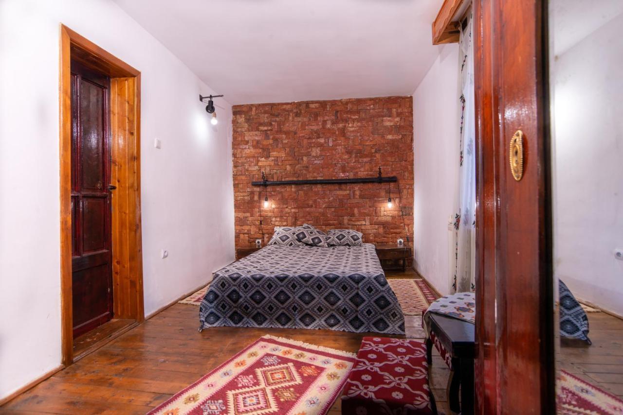 Apartament Surasul Muntelui Dragoslavele Zewnętrze zdjęcie